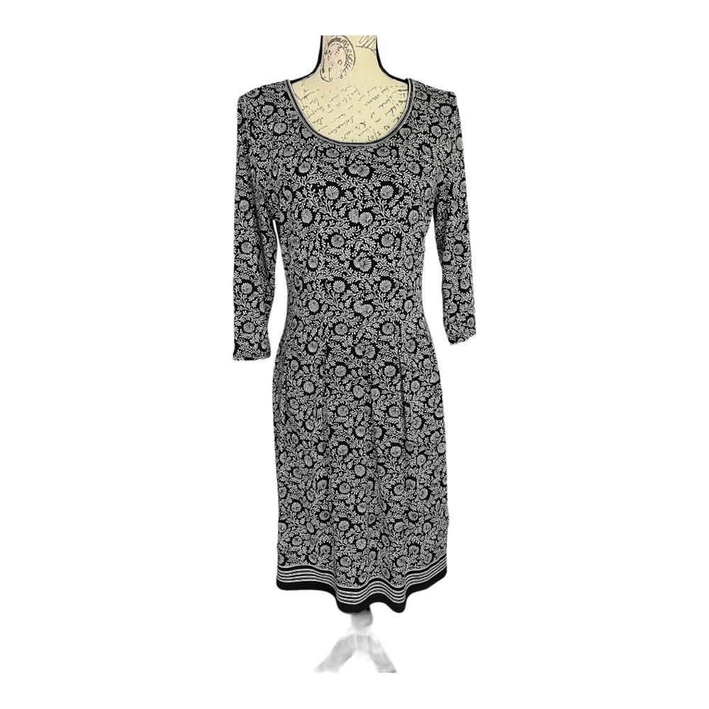 Max Studio Fit and Flare 3/4 sleeve dress New with tags
